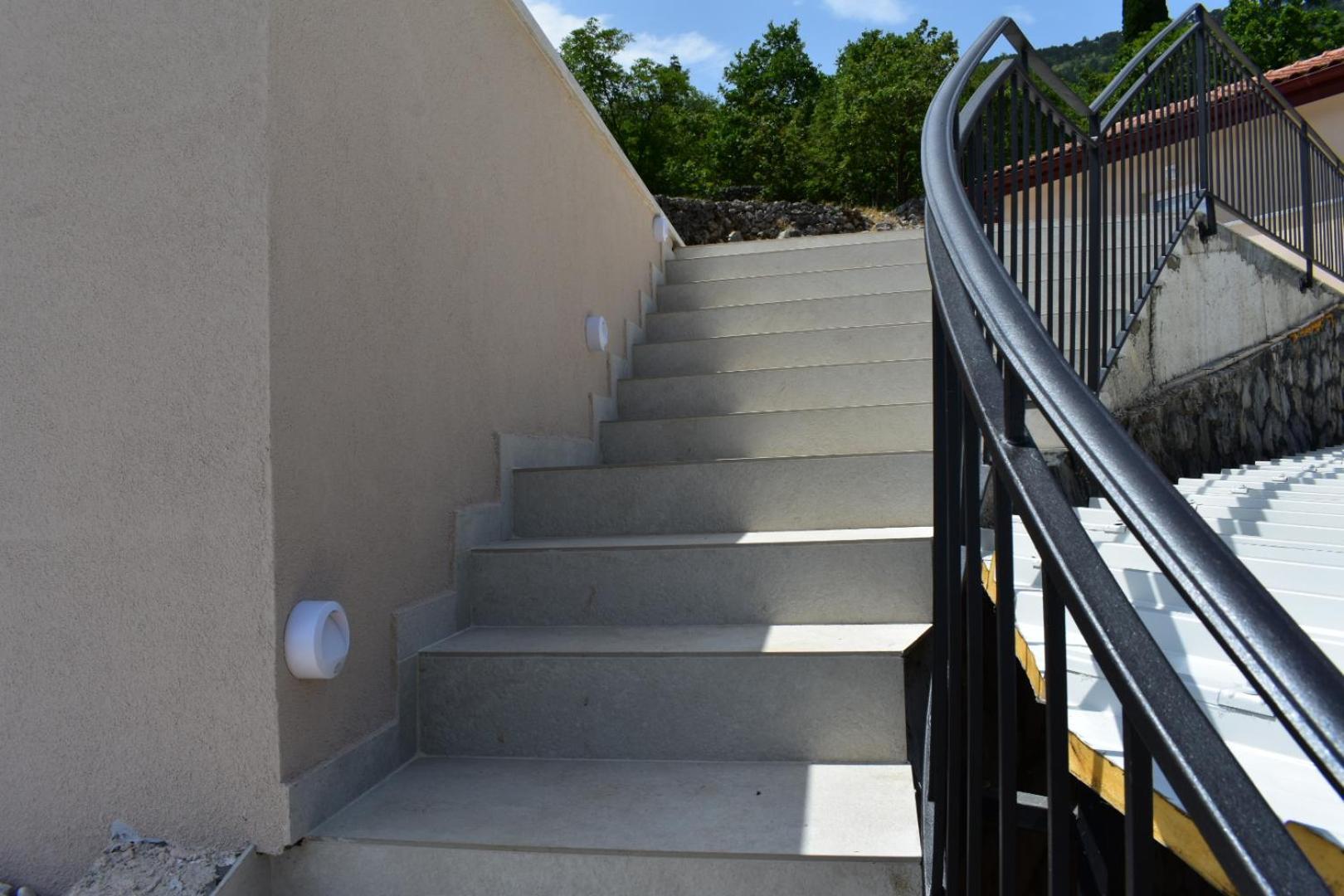 Brsec Villa Anda S Apartmanima I Bazenom Exterior foto